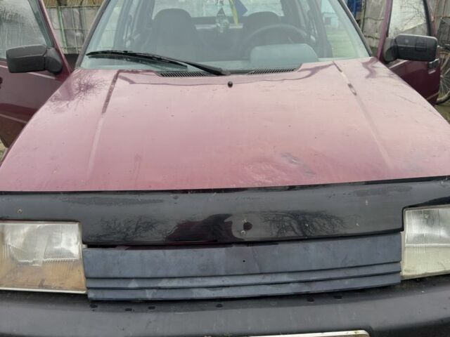 Червоний ЗАЗ 1103 Славута, об'ємом двигуна 1.2 л та пробігом 172 тис. км за 1181 $, фото 1 на Automoto.ua