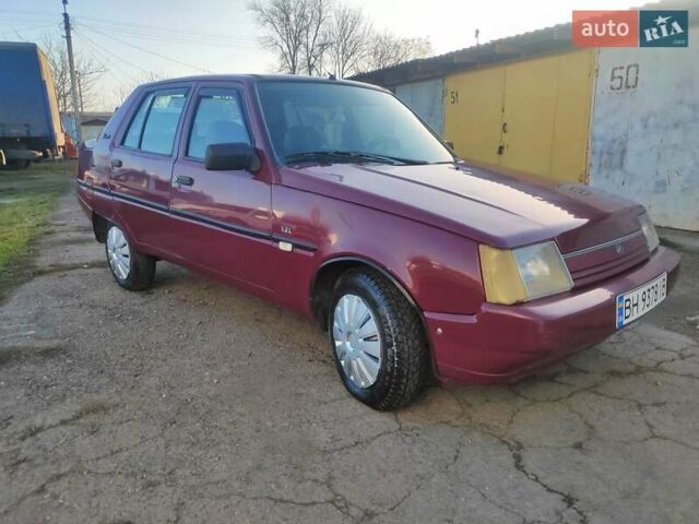 Красный ЗАЗ 1103 Славута, объемом двигателя 1.2 л и пробегом 164 тыс. км за 1350 $, фото 2 на Automoto.ua