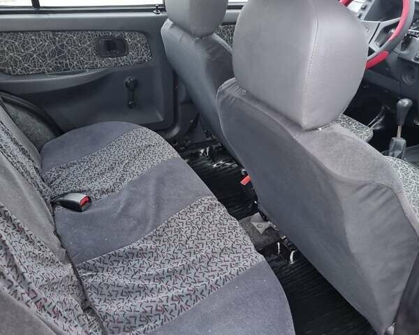 ЗАЗ 1103 Славута 2005 в Запорожье на Automoto.ua Красный ЗАЗ 1103 Славута, объемом двигателя 1.3 л и пробегом 56 тыс. км за 1800 $, фото 8 на Automoto.ua