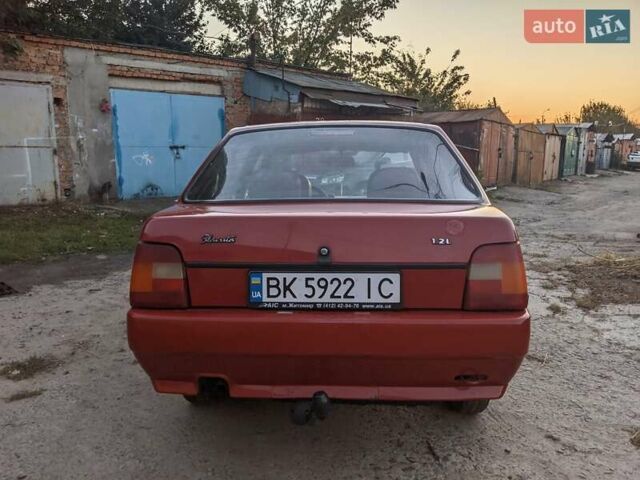 Красный ЗАЗ 1103 Славута, объемом двигателя 1.2 л и пробегом 73 тыс. км за 1100 $, фото 6 на Automoto.ua