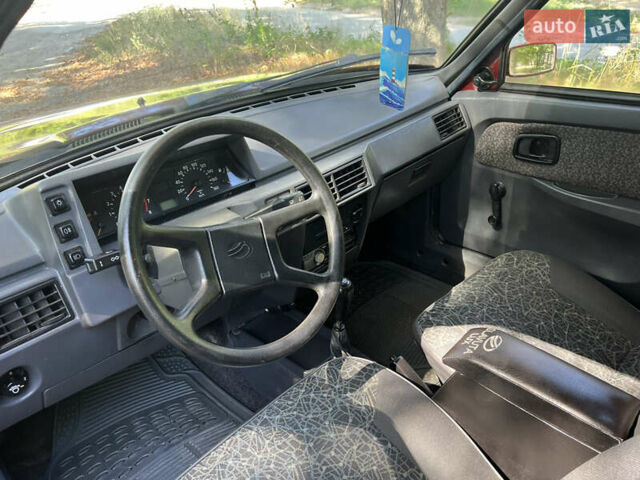 Красный ЗАЗ 1103 Славута, объемом двигателя 1.2 л и пробегом 140 тыс. км за 1650 $, фото 8 на Automoto.ua