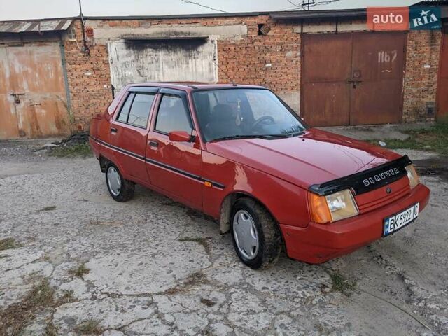 Красный ЗАЗ 1103 Славута, объемом двигателя 1.2 л и пробегом 73 тыс. км за 1100 $, фото 3 на Automoto.ua