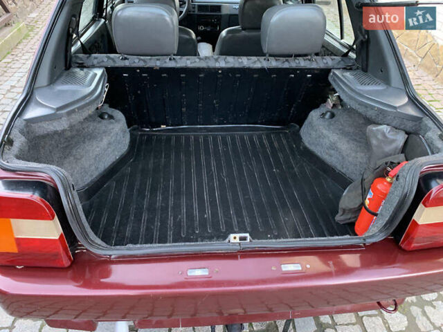 Красный ЗАЗ 1103 Славута, объемом двигателя 1.2 л и пробегом 125 тыс. км за 1250 $, фото 7 на Automoto.ua