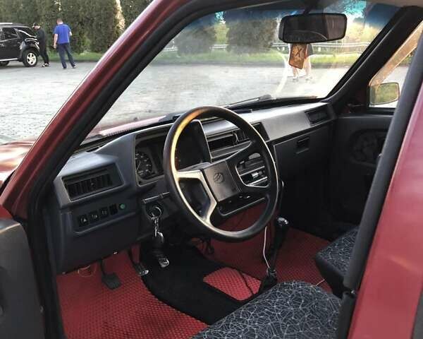 Красный ЗАЗ 1103 Славута, объемом двигателя 1.2 л и пробегом 127 тыс. км за 600 $, фото 13 на Automoto.ua