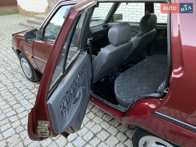 Красный ЗАЗ 1103 Славута, объемом двигателя 1.2 л и пробегом 125 тыс. км за 1250 $, фото 6 на Automoto.ua