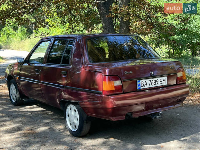 Красный ЗАЗ 1103 Славута, объемом двигателя 1.2 л и пробегом 140 тыс. км за 1650 $, фото 3 на Automoto.ua