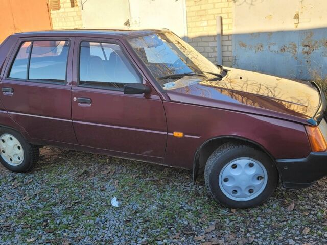 Красный ЗАЗ 1103 Славута, объемом двигателя 1.2 л и пробегом 69 тыс. км за 1500 $, фото 1 на Automoto.ua