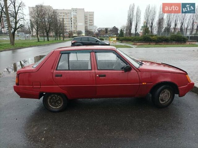 Красный ЗАЗ 1103 Славута, объемом двигателя 1.2 л и пробегом 132 тыс. км за 1100 $, фото 3 на Automoto.ua