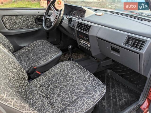 Красный ЗАЗ 1103 Славута, объемом двигателя 1.2 л и пробегом 73 тыс. км за 1100 $, фото 14 на Automoto.ua