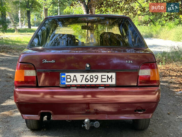 Красный ЗАЗ 1103 Славута, объемом двигателя 1.2 л и пробегом 140 тыс. км за 1650 $, фото 4 на Automoto.ua