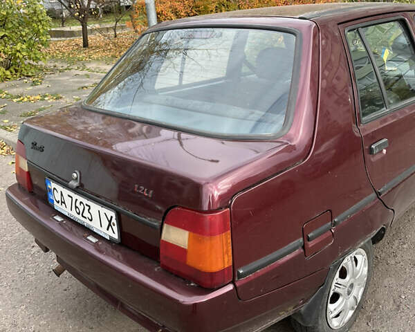 Красный ЗАЗ 1103 Славута, объемом двигателя 1.2 л и пробегом 200 тыс. км за 950 $, фото 2 на Automoto.ua