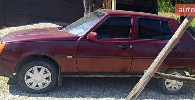 Красный ЗАЗ 1103 Славута, объемом двигателя 1.2 л и пробегом 120 тыс. км за 750 $, фото 4 на Automoto.ua
