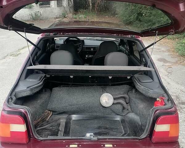 Красный ЗАЗ 1103 Славута, объемом двигателя 1.2 л и пробегом 117 тыс. км за 1000 $, фото 2 на Automoto.ua