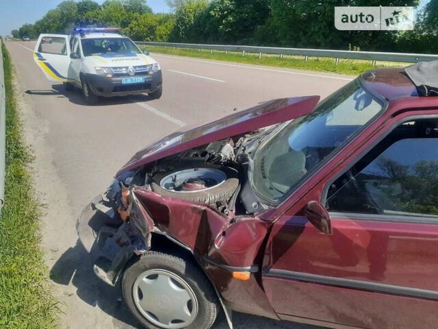 Червоний ЗАЗ 1103 Славута, об'ємом двигуна 1.2 л та пробігом 65 тис. км за 700 $, фото 5 на Automoto.ua