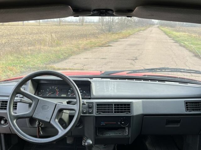 Красный ЗАЗ 1103 Славута, объемом двигателя 1.2 л и пробегом 220 тыс. км за 713 $, фото 6 на Automoto.ua