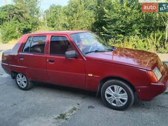 Красный ЗАЗ 1103 Славута, объемом двигателя 1.2 л и пробегом 104 тыс. км за 1000 $, фото 7 на Automoto.ua