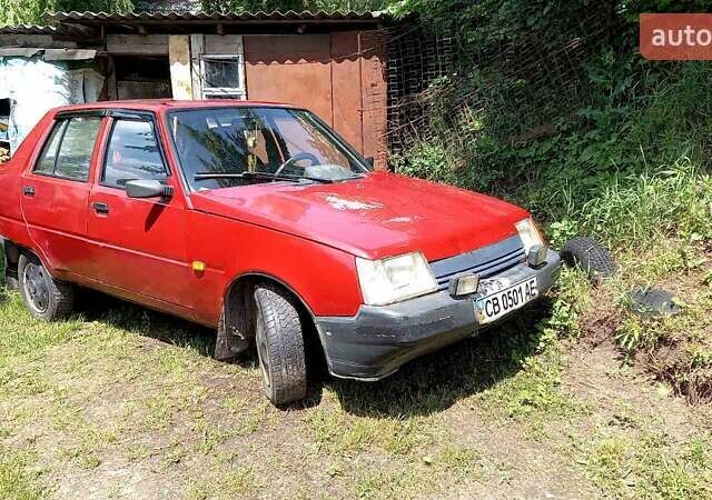 Красный ЗАЗ 1103 Славута, объемом двигателя 1.2 л и пробегом 260 тыс. км за 1300 $, фото 4 на Automoto.ua