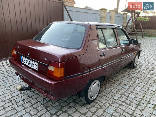 Красный ЗАЗ 1103 Славута, объемом двигателя 1.2 л и пробегом 125 тыс. км за 1250 $, фото 2 на Automoto.ua