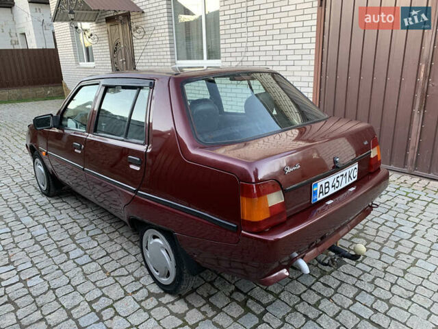 Красный ЗАЗ 1103 Славута, объемом двигателя 1.2 л и пробегом 125 тыс. км за 1250 $, фото 3 на Automoto.ua