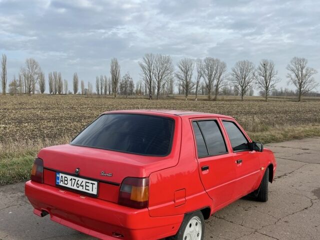 Красный ЗАЗ 1103 Славута, объемом двигателя 1.2 л и пробегом 220 тыс. км за 713 $, фото 1 на Automoto.ua