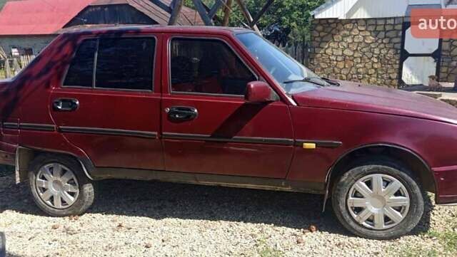 Красный ЗАЗ 1103 Славута, объемом двигателя 1.2 л и пробегом 120 тыс. км за 750 $, фото 7 на Automoto.ua