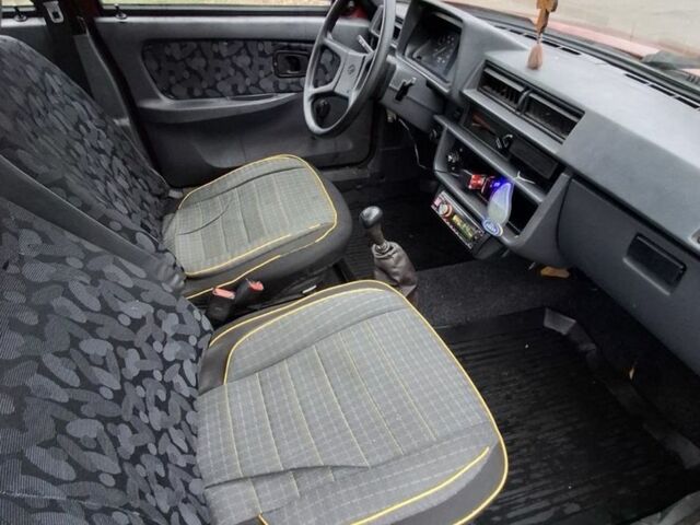 Красный ЗАЗ 1103 Славута, объемом двигателя 1.2 л и пробегом 65 тыс. км за 1050 $, фото 6 на Automoto.ua