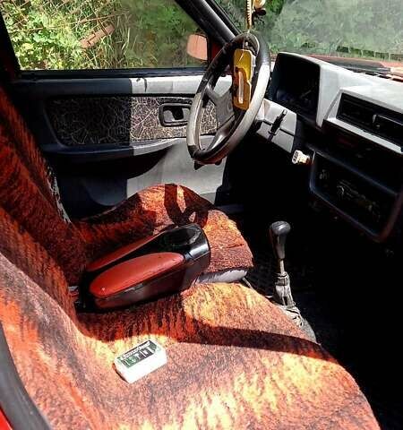 Красный ЗАЗ 1103 Славута, объемом двигателя 1.2 л и пробегом 260 тыс. км за 1300 $, фото 6 на Automoto.ua