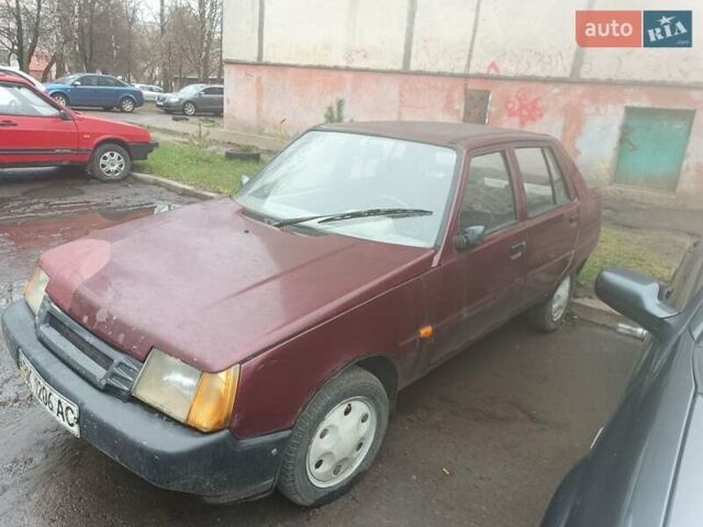 Червоний ЗАЗ 1103 Славута, об'ємом двигуна 1.2 л та пробігом 70 тис. км за 650 $, фото 2 на Automoto.ua