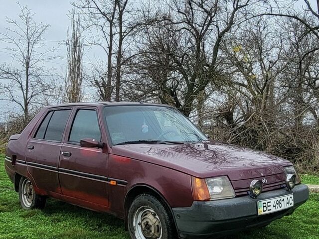 Красный ЗАЗ 1103 Славута, объемом двигателя 1.4 л и пробегом 160 тыс. км за 599 $, фото 7 на Automoto.ua