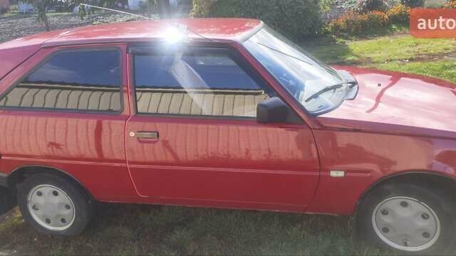 Красный ЗАЗ 1103 Славута, объемом двигателя 1.09 л и пробегом 46 тыс. км за 1700 $, фото 5 на Automoto.ua