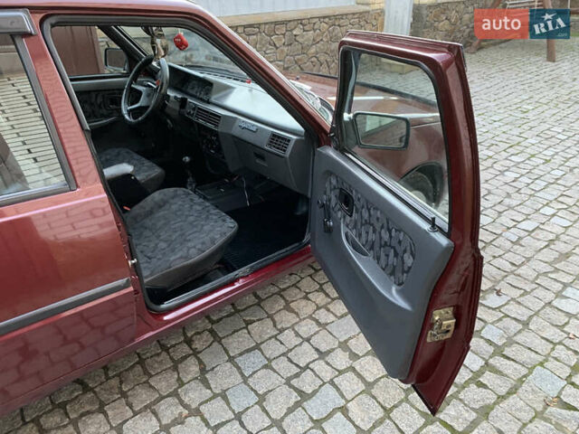 Красный ЗАЗ 1103 Славута, объемом двигателя 1.2 л и пробегом 125 тыс. км за 1250 $, фото 8 на Automoto.ua