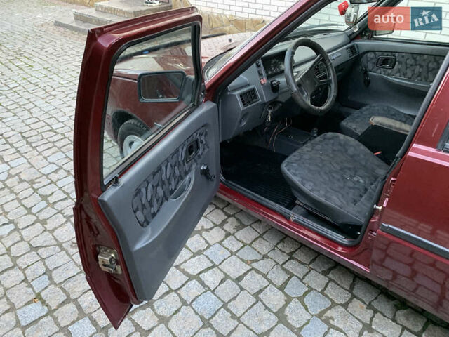 Красный ЗАЗ 1103 Славута, объемом двигателя 1.2 л и пробегом 125 тыс. км за 1250 $, фото 4 на Automoto.ua