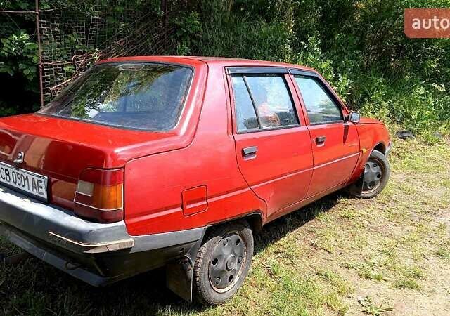 Красный ЗАЗ 1103 Славута, объемом двигателя 1.2 л и пробегом 260 тыс. км за 1300 $, фото 1 на Automoto.ua