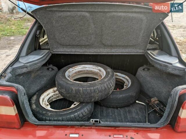 Красный ЗАЗ 1103 Славута, объемом двигателя 1.2 л и пробегом 73 тыс. км за 1100 $, фото 16 на Automoto.ua