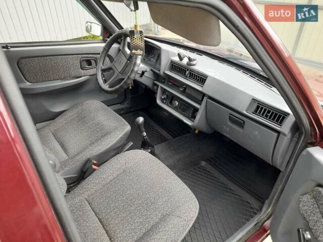 Красный ЗАЗ 1103 Славута, объемом двигателя 1.2 л и пробегом 120 тыс. км за 1250 $, фото 13 на Automoto.ua