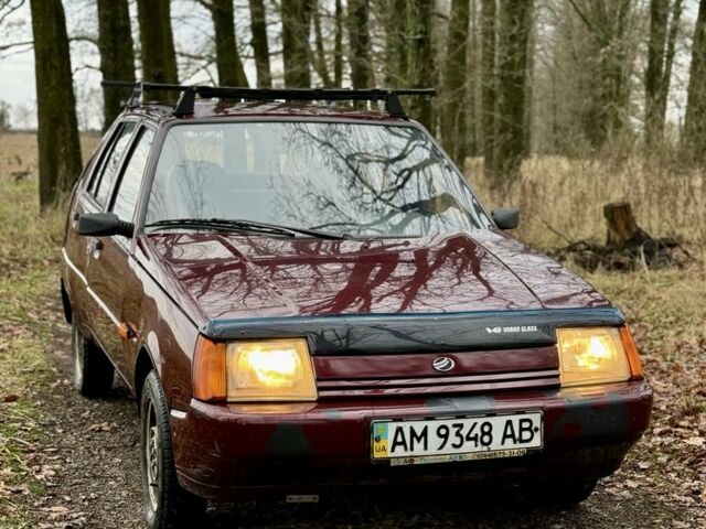 Червоний ЗАЗ 1103 Славута, об'ємом двигуна 1.2 л та пробігом 116 тис. км за 700 $, фото 1 на Automoto.ua