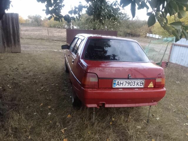 Красный ЗАЗ 1103 Славута, объемом двигателя 1.2 л и пробегом 170 тыс. км за 600 $, фото 2 на Automoto.ua