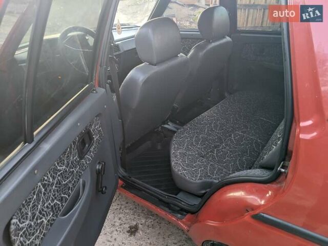 Красный ЗАЗ 1103 Славута, объемом двигателя 1.2 л и пробегом 73 тыс. км за 1100 $, фото 9 на Automoto.ua