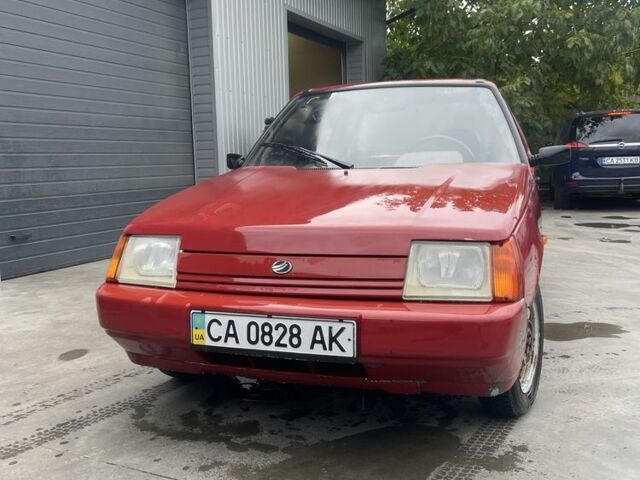 Червоний ЗАЗ 1103 Славута, об'ємом двигуна 1.2 л та пробігом 100 тис. км за 900 $, фото 1 на Automoto.ua