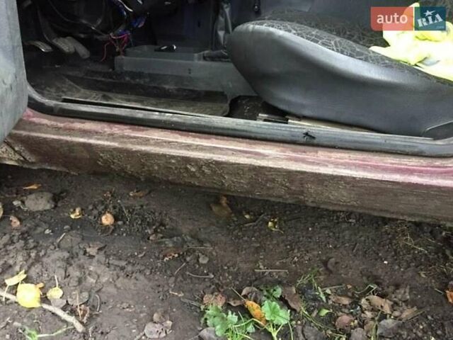 Красный ЗАЗ 1103 Славута, объемом двигателя 1.2 л и пробегом 119 тыс. км за 850 $, фото 5 на Automoto.ua