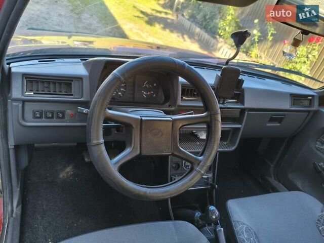 Червоний ЗАЗ 1103 Славута, об'ємом двигуна 1.2 л та пробігом 158 тис. км за 1250 $, фото 13 на Automoto.ua