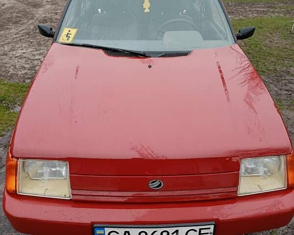 Красный ЗАЗ 1103 Славута, объемом двигателя 1.09 л и пробегом 48 тыс. км за 2350 $, фото 7 на Automoto.ua