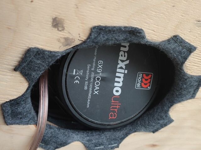 Красный ЗАЗ 1103 Славута, объемом двигателя 0 л и пробегом 61 тыс. км за 1664 $, фото 5 на Automoto.ua