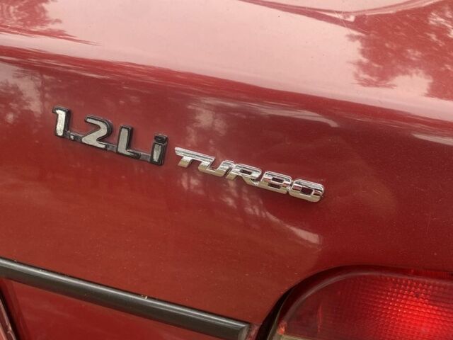 Красный ЗАЗ 1103 Славута, объемом двигателя 1.2 л и пробегом 140 тыс. км за 1200 $, фото 5 на Automoto.ua