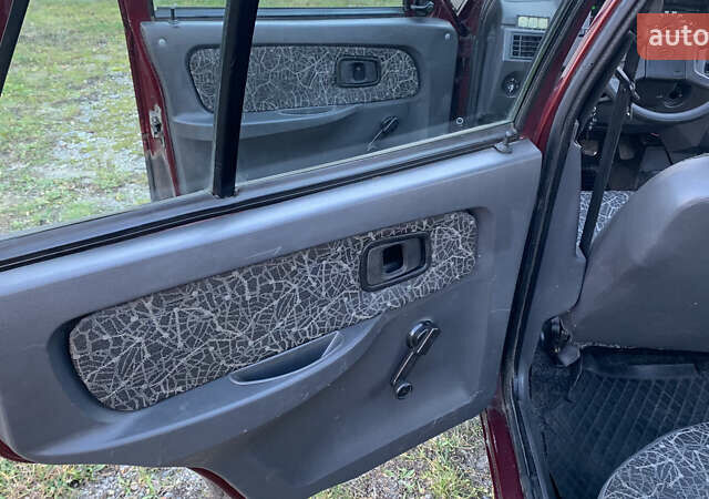 Красный ЗАЗ 1103 Славута, объемом двигателя 1.2 л и пробегом 166 тыс. км за 1350 $, фото 26 на Automoto.ua