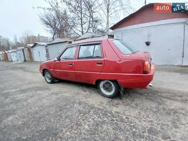 Красный ЗАЗ 1103 Славута, объемом двигателя 1.2 л и пробегом 65 тыс. км за 1800 $, фото 2 на Automoto.ua