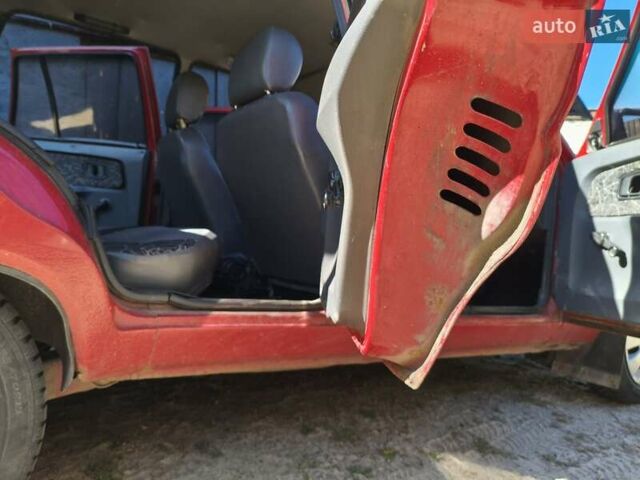 Червоний ЗАЗ 1103 Славута, об'ємом двигуна 1.2 л та пробігом 158 тис. км за 1250 $, фото 18 на Automoto.ua
