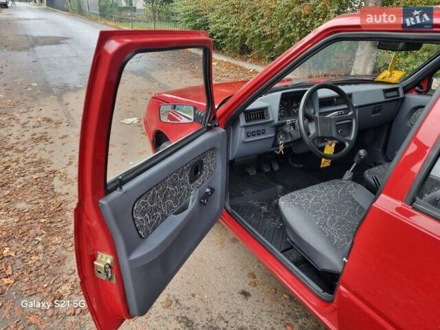 Красный ЗАЗ 1103 Славута, объемом двигателя 1.09 л и пробегом 47 тыс. км за 2100 $, фото 9 на Automoto.ua
