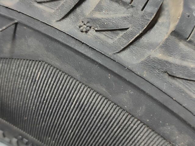 Красный ЗАЗ 1103 Славута, объемом двигателя 0 л и пробегом 61 тыс. км за 1664 $, фото 8 на Automoto.ua