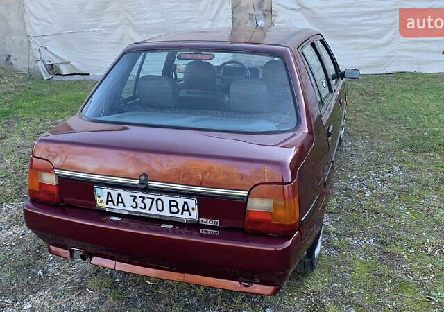 Красный ЗАЗ 1103 Славута, объемом двигателя 1.2 л и пробегом 166 тыс. км за 1350 $, фото 1 на Automoto.ua